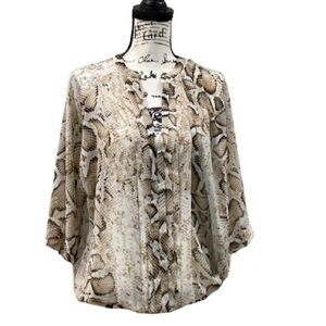 a.n.a. Snakeskin Print 3/4 Sleeve Top M